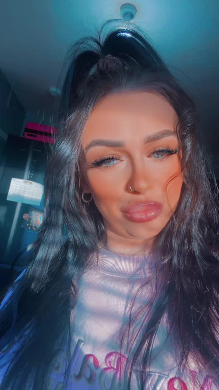@Sammie Louise