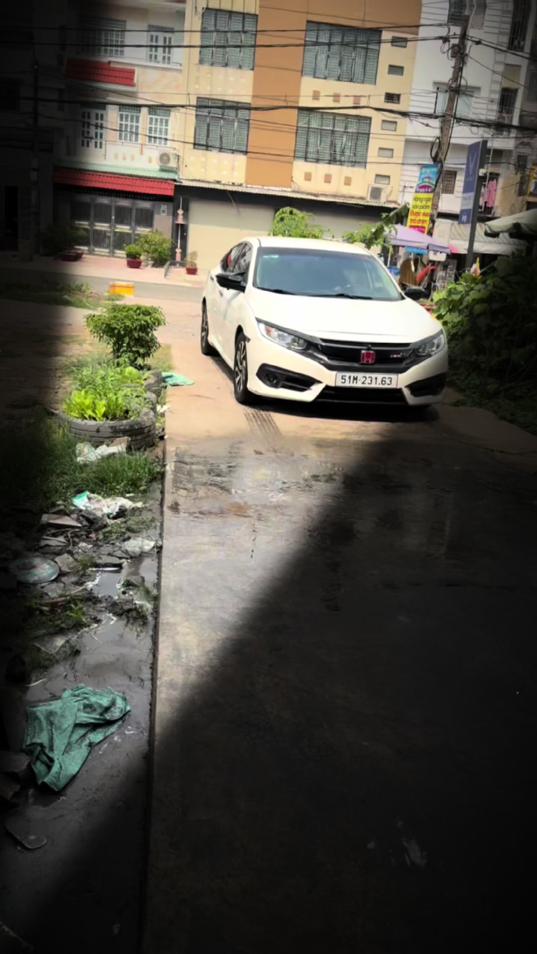 @V&Acirc;N Thu&ecirc; Xe Tự L&aacute;i TPHCM