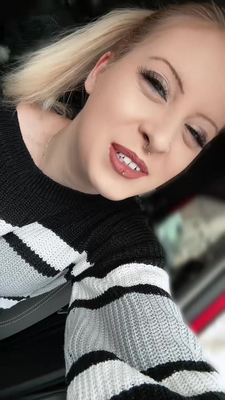 @𝑩𝒍𝒐𝒏𝒅𝒊
