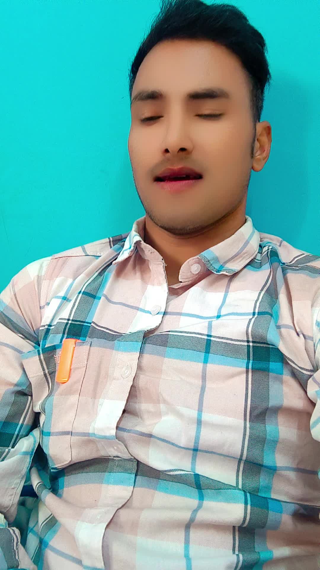 @आमाको कान्छो छोरा ठकुरी राजा💋