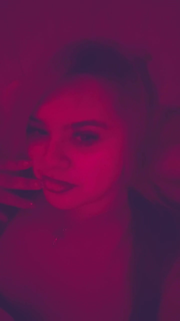 @Mariela  +