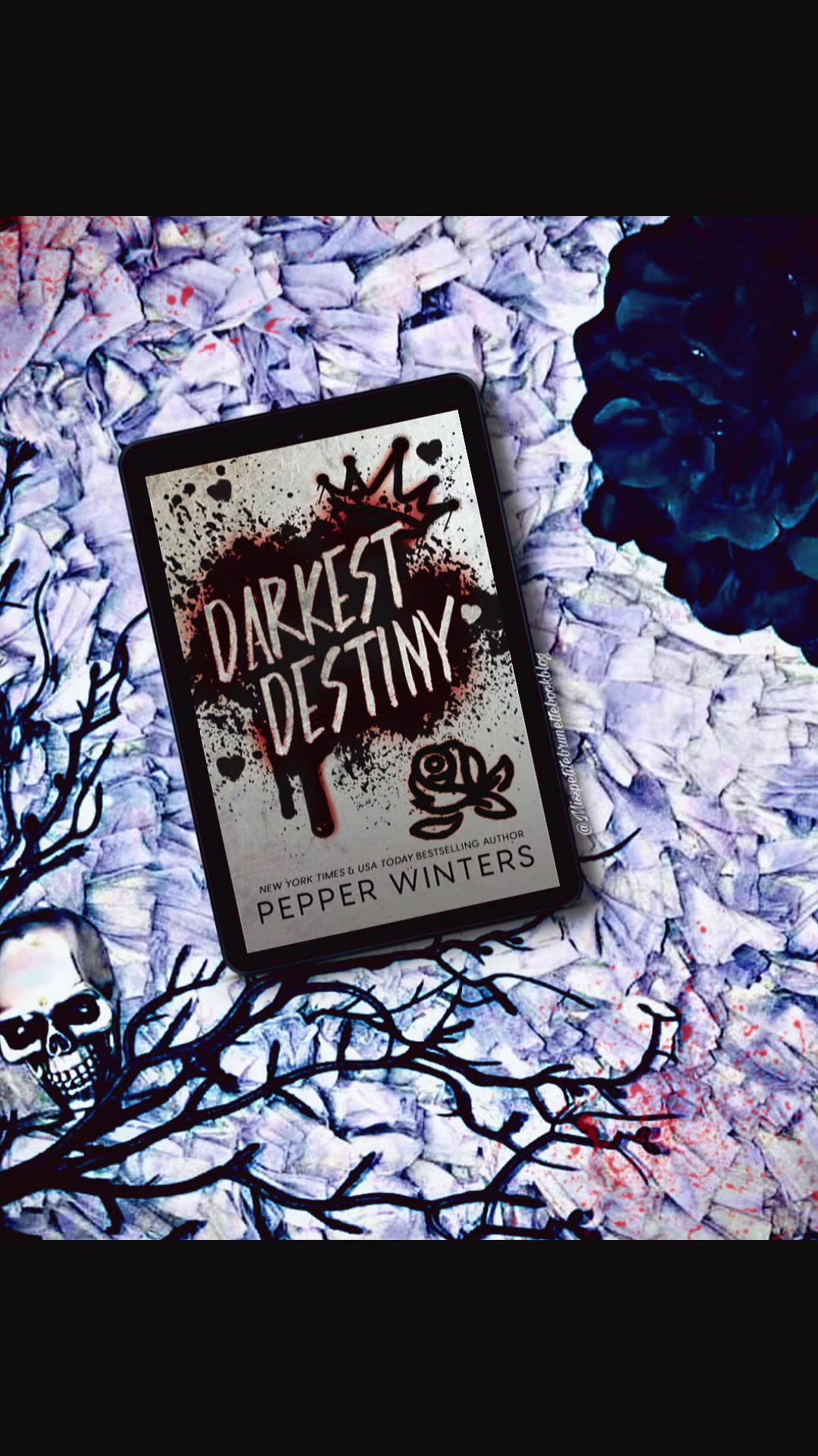 @MissPetiteBrunetteBookBlog
