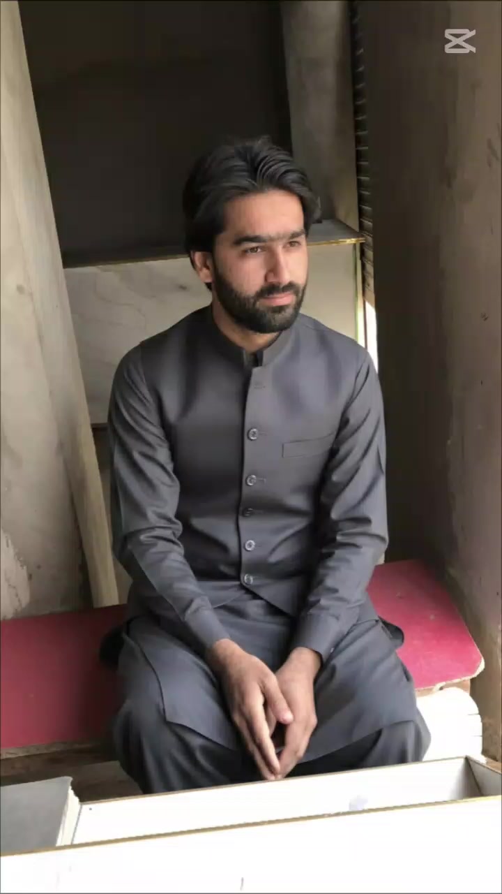 @LiAQat_ALi🖤