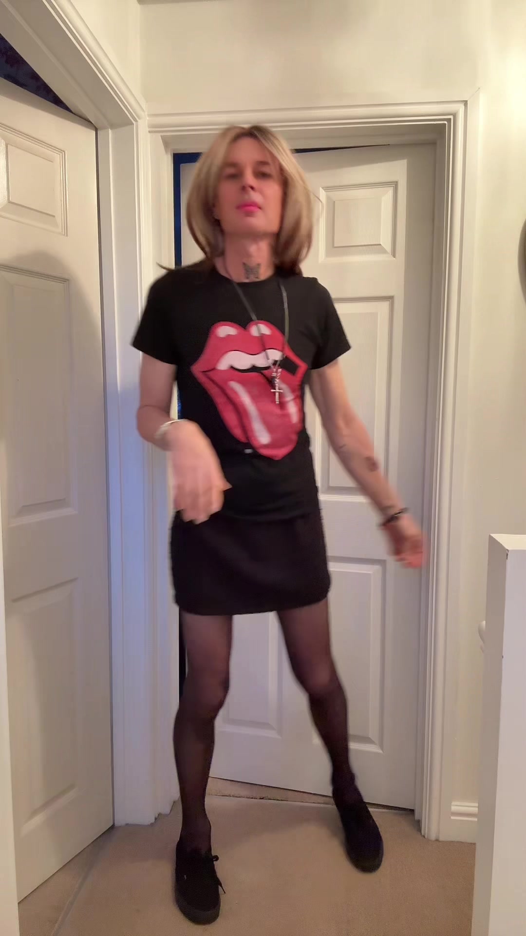 @nikipeacetranswoman..xx