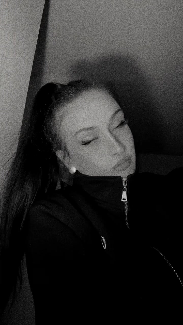 @𝐉 𝐎 𝐀 𝐍 𝐀 . 🥥