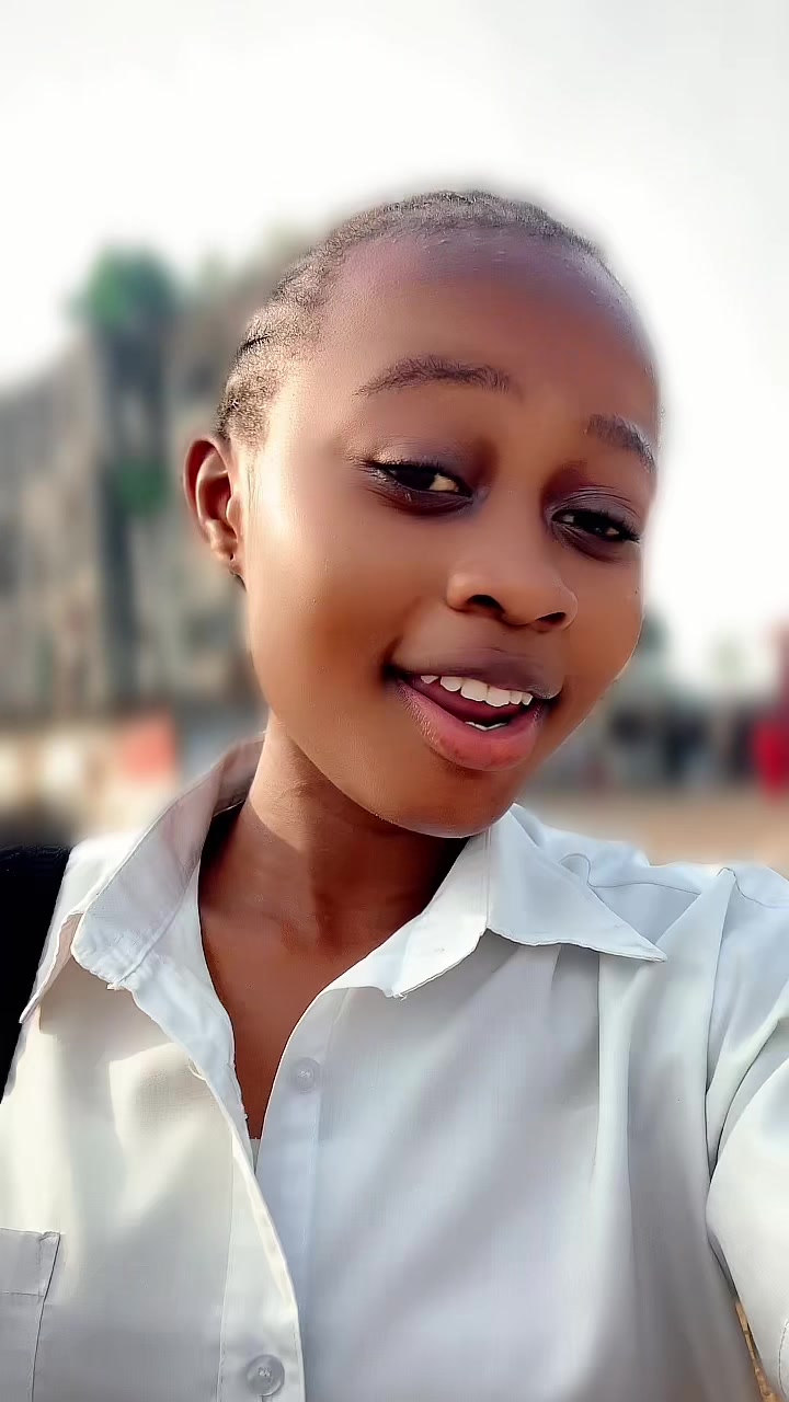 @LA JOIE LA STAR 🥰💝