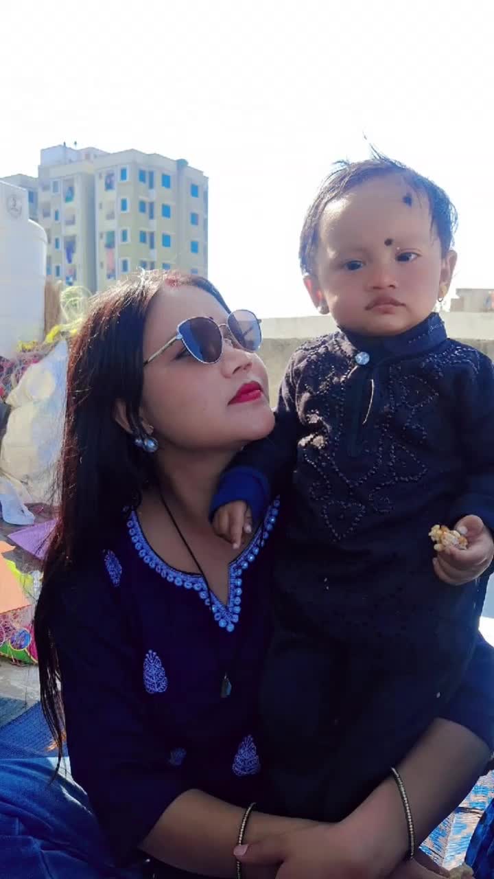 @deepasoni