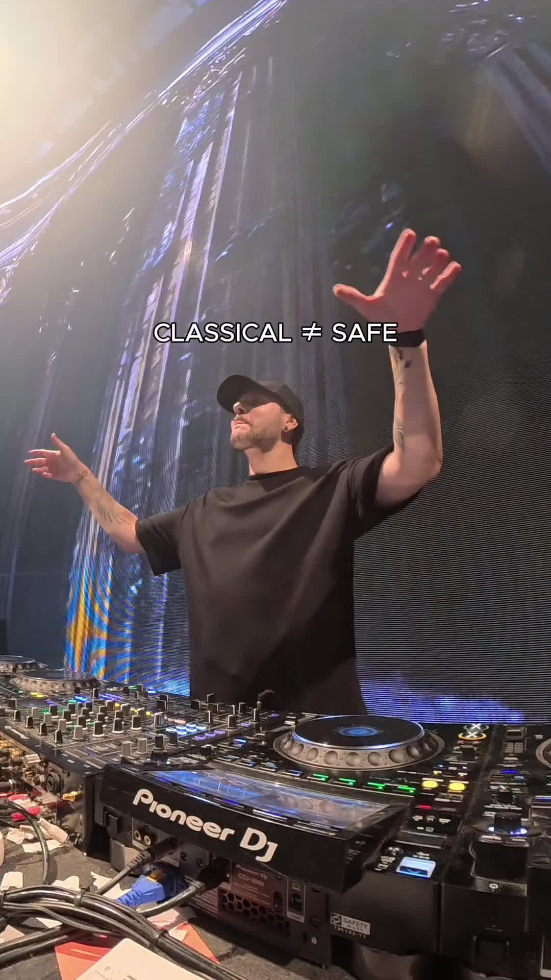 @MARNIK