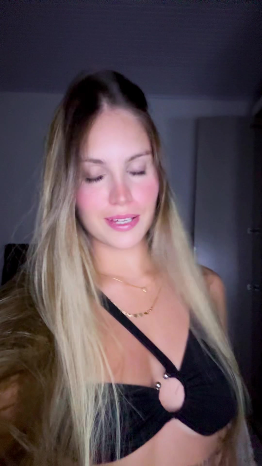 @Jujuu