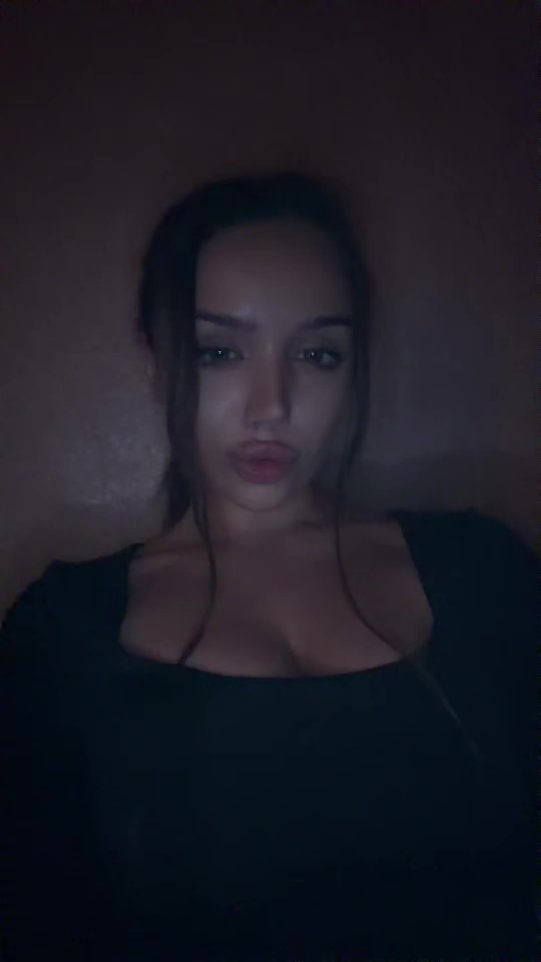 @attractiveniva