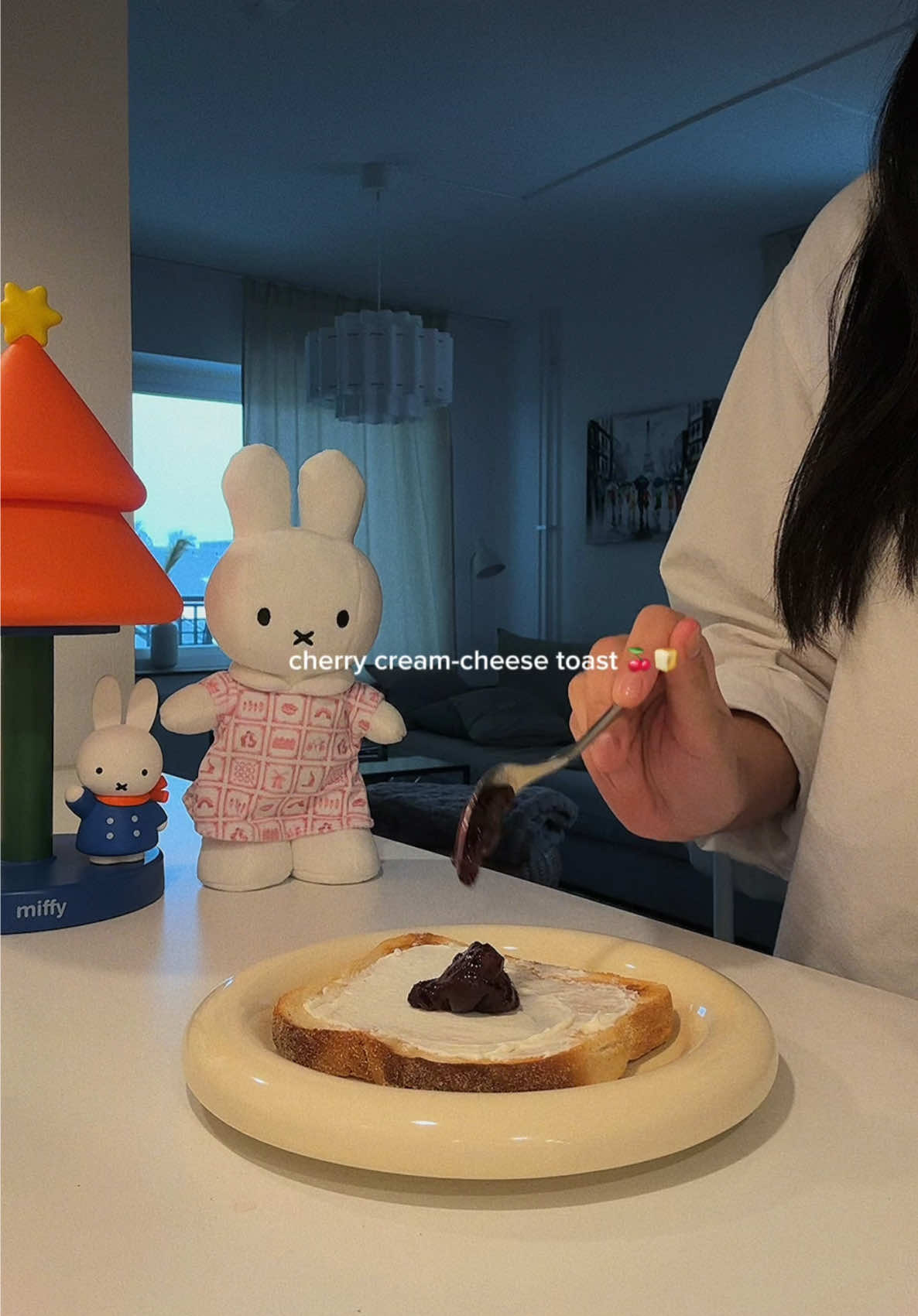 @evelydayz 𓍢ִ໋🌷͙֒