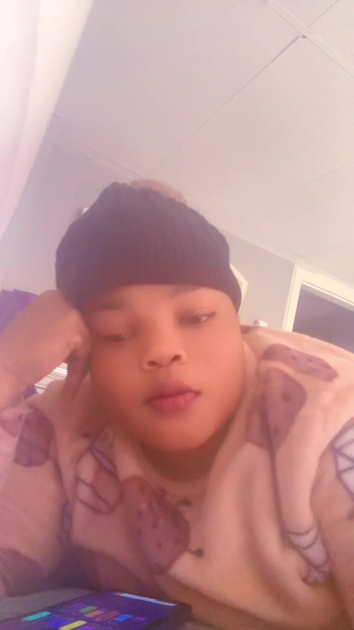 @Beautiful girl