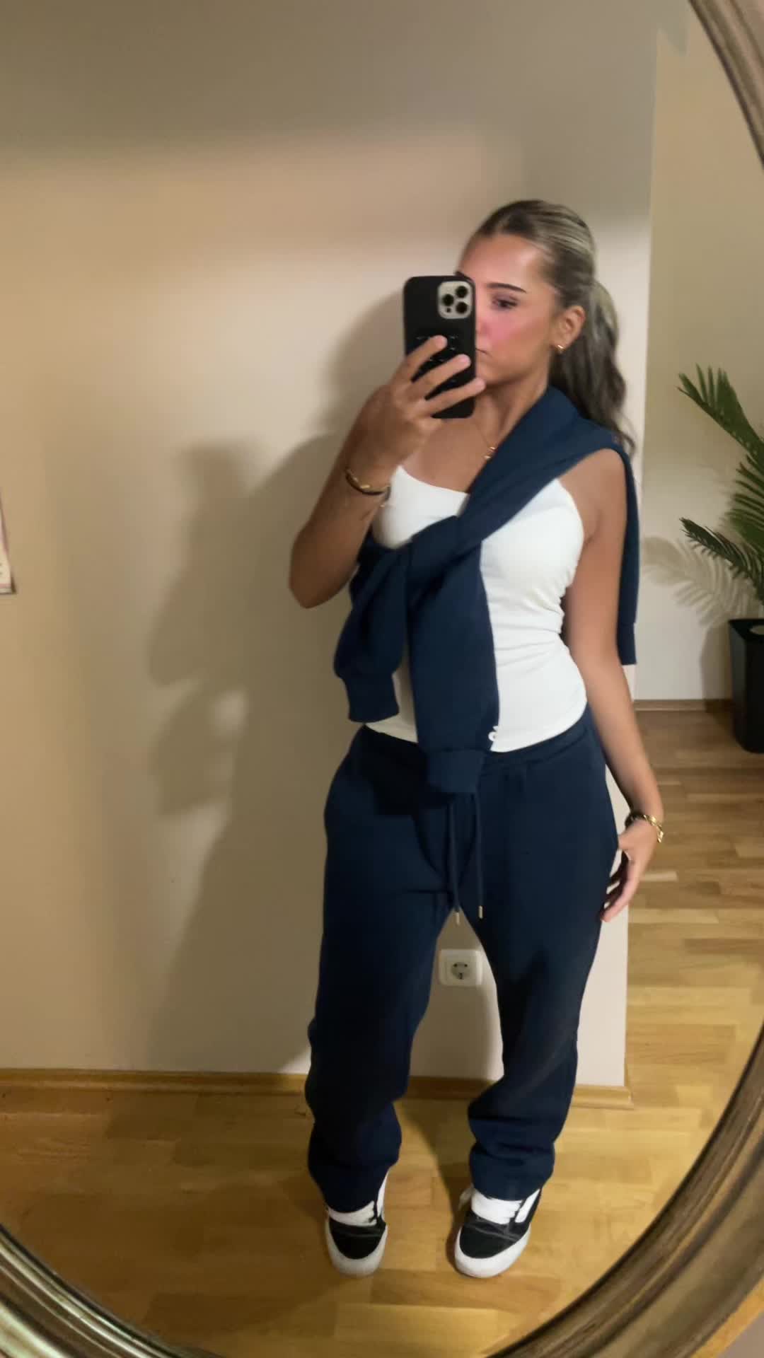 @𝐂𝐞𝐫𝐞𝐧