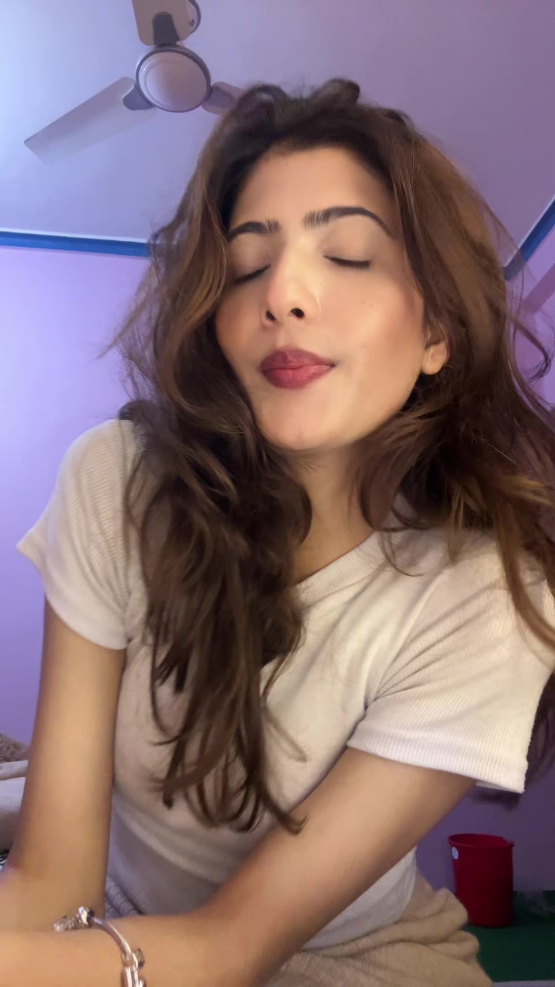 @Shristiiiiiii🫨