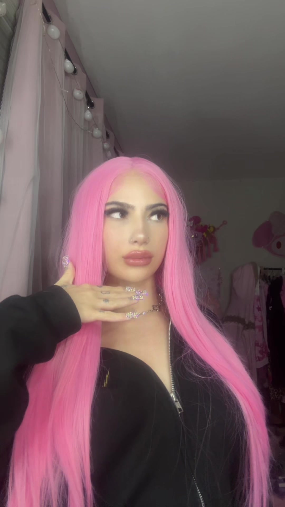 @Kiki