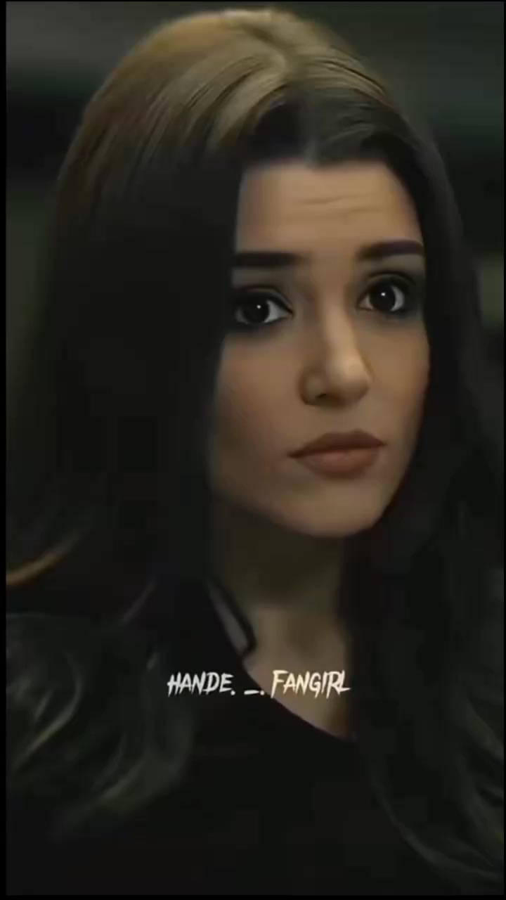 @♥️HANDE ERCAL 💕