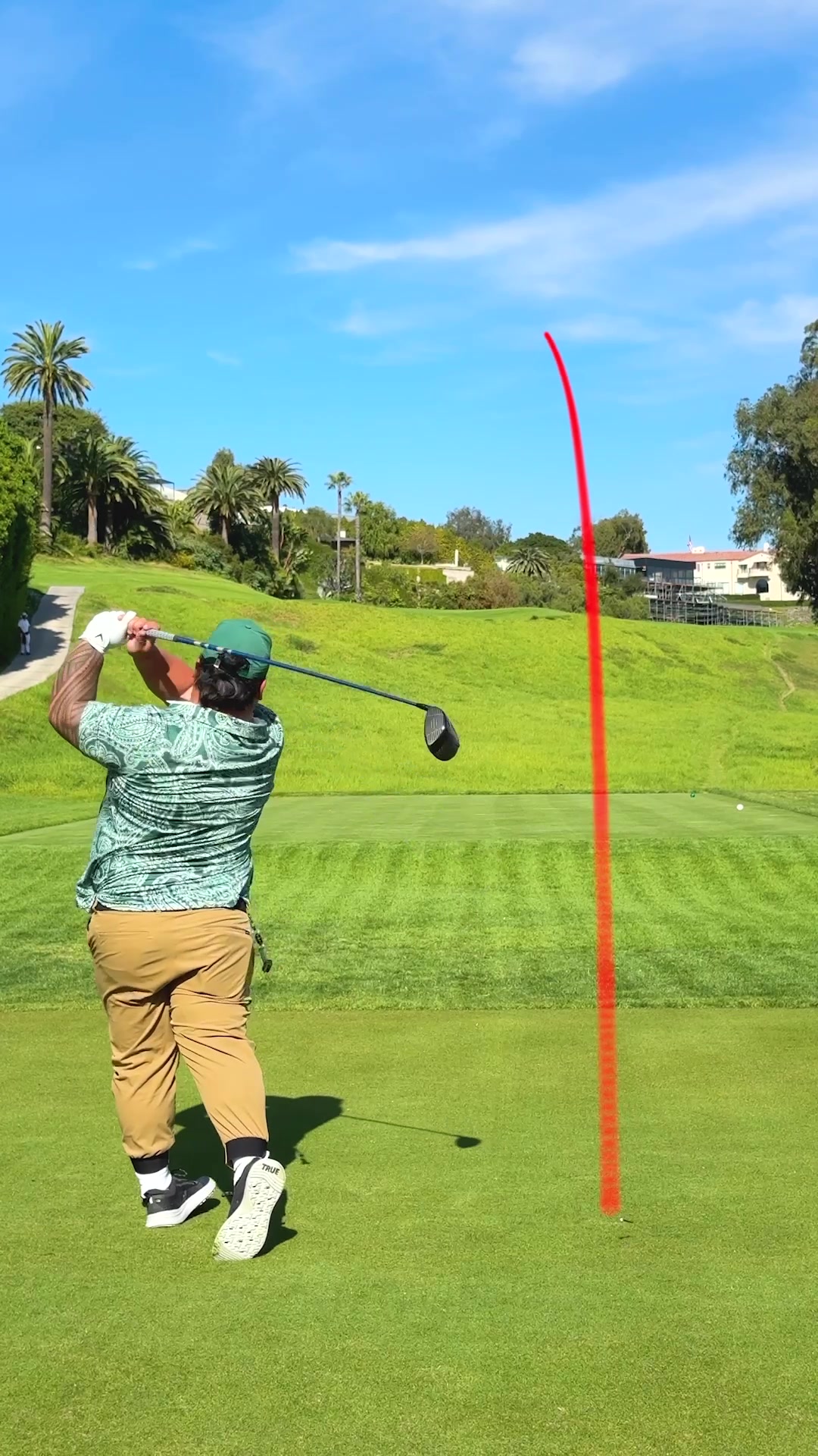 @Holein1trickshots