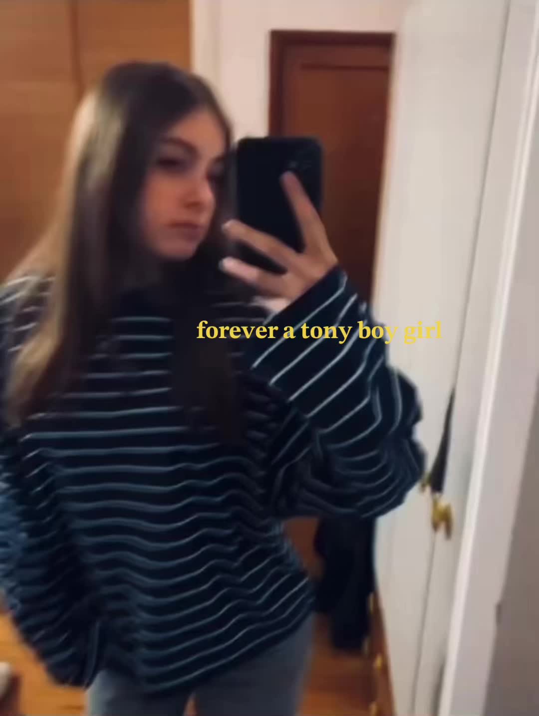 @𝐟𝐥𝐚𝐯𝐢𝐚𝐠𝐨𝐡𝐚𝐫𝐝ꨄ☆