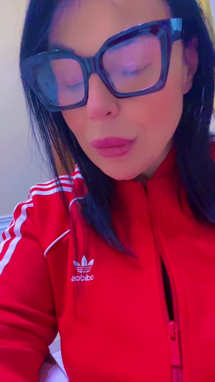 @luciadorsi842