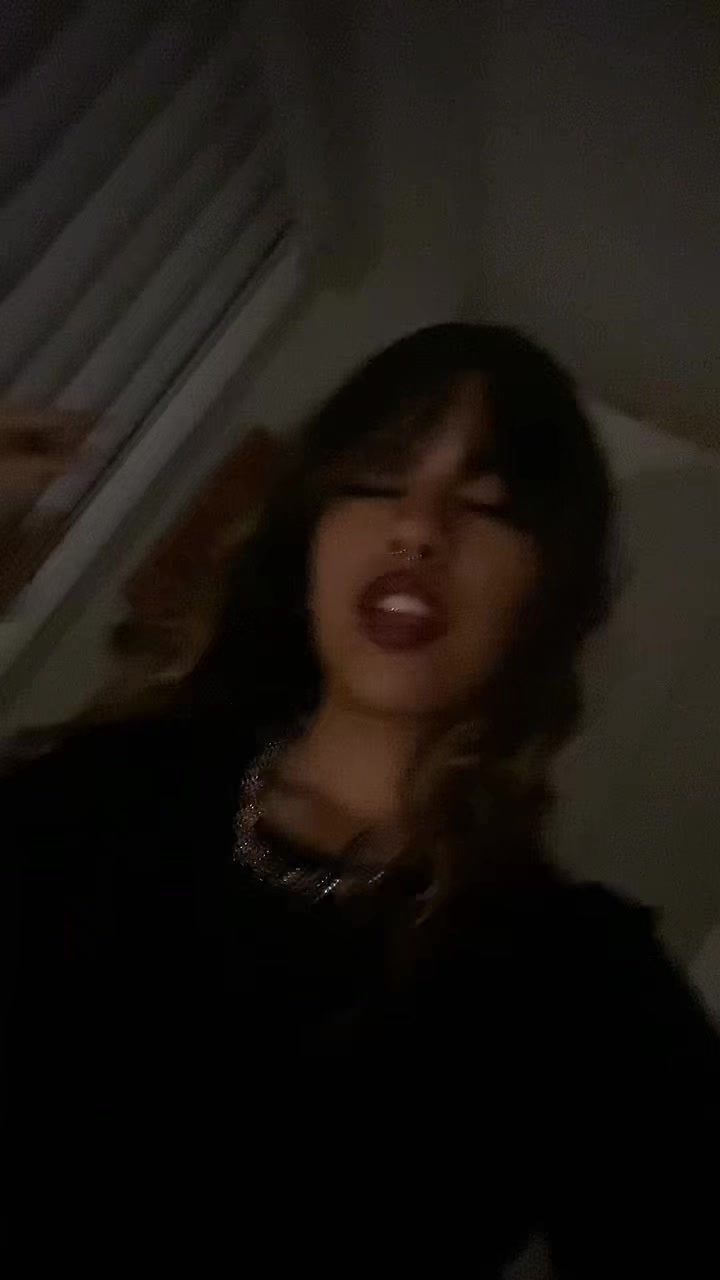 @angela