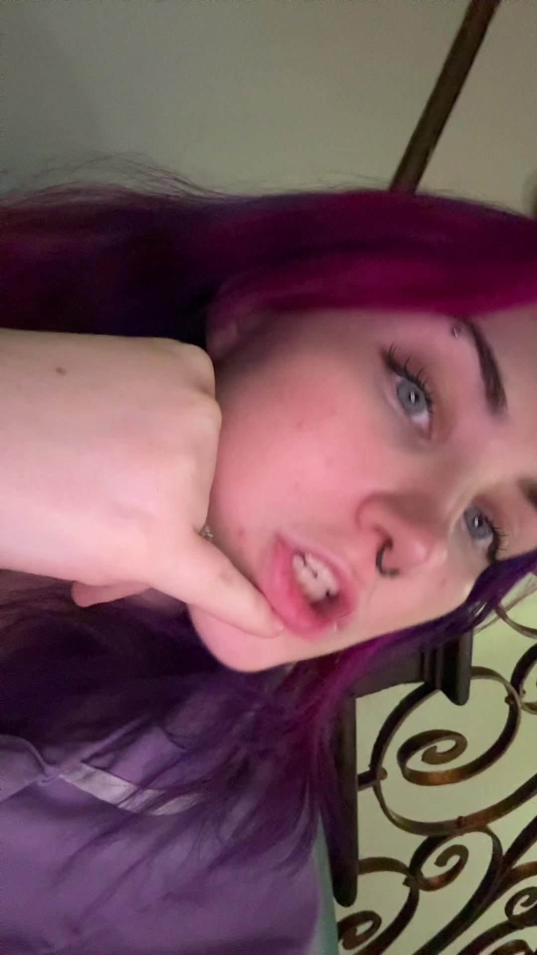 @𝒢𝒽ℴ𝓈𝓉𝓎𝓎𝓎 🧸🌻🩷