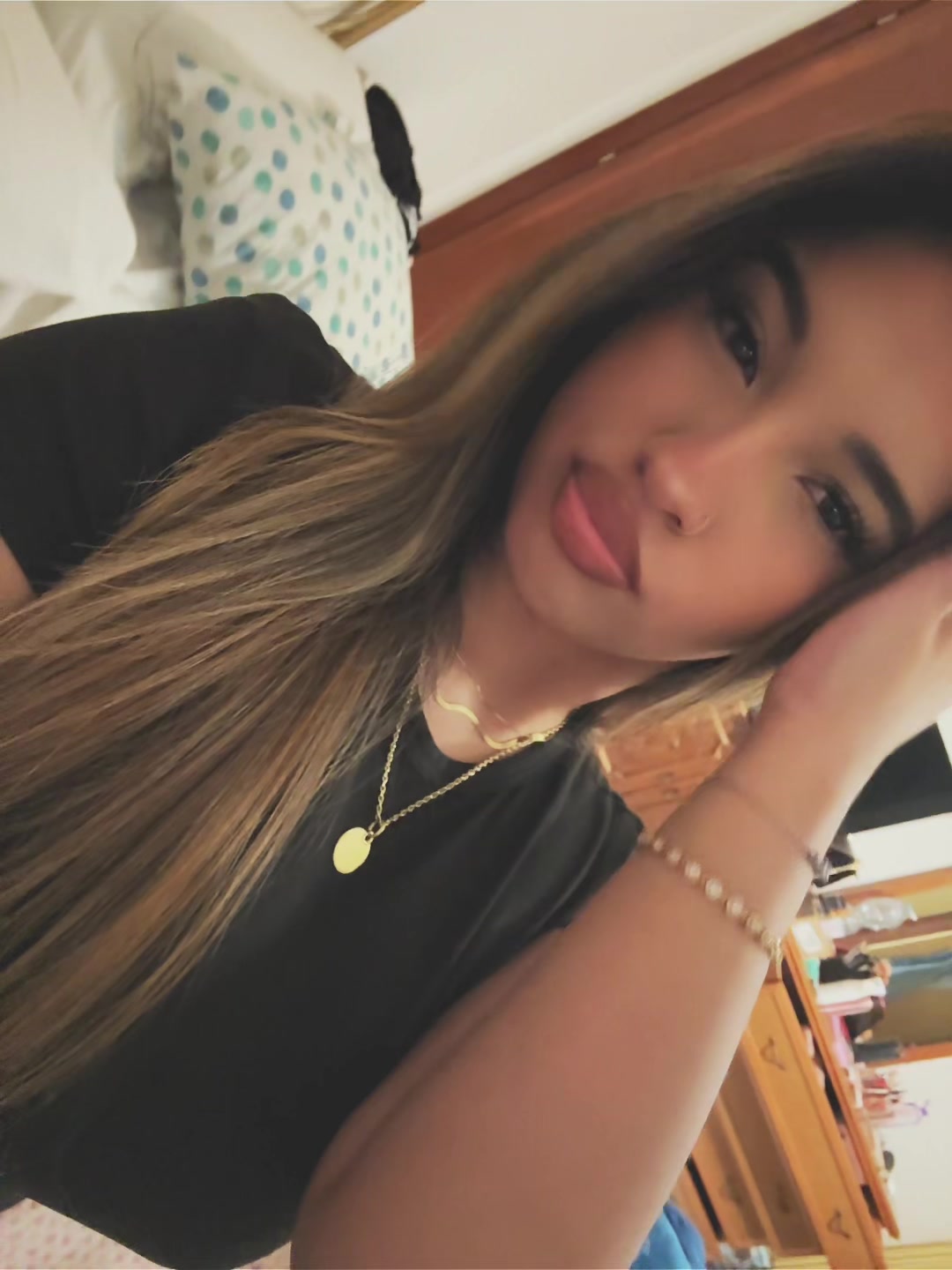 @𝒦💸