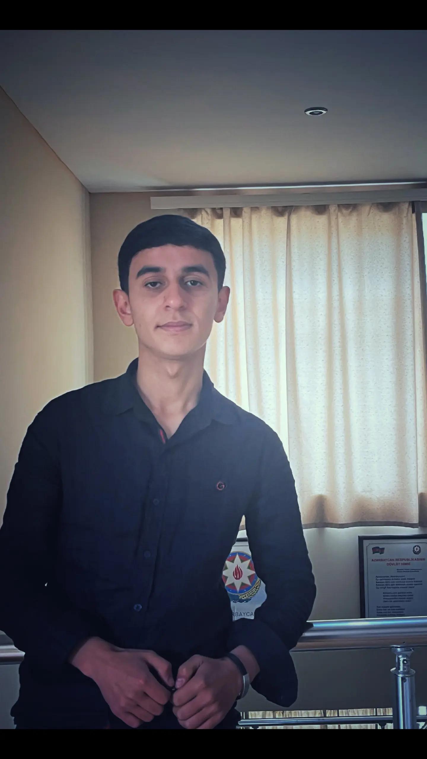 @𝔼.𝕄🇦🇿
