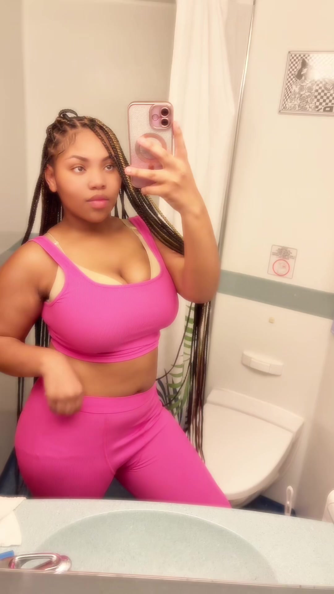 @itsqueenc