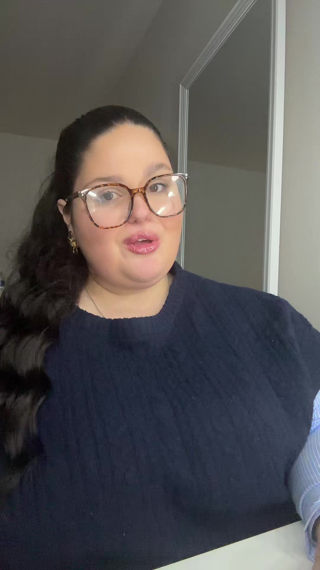 @curvyyitsme