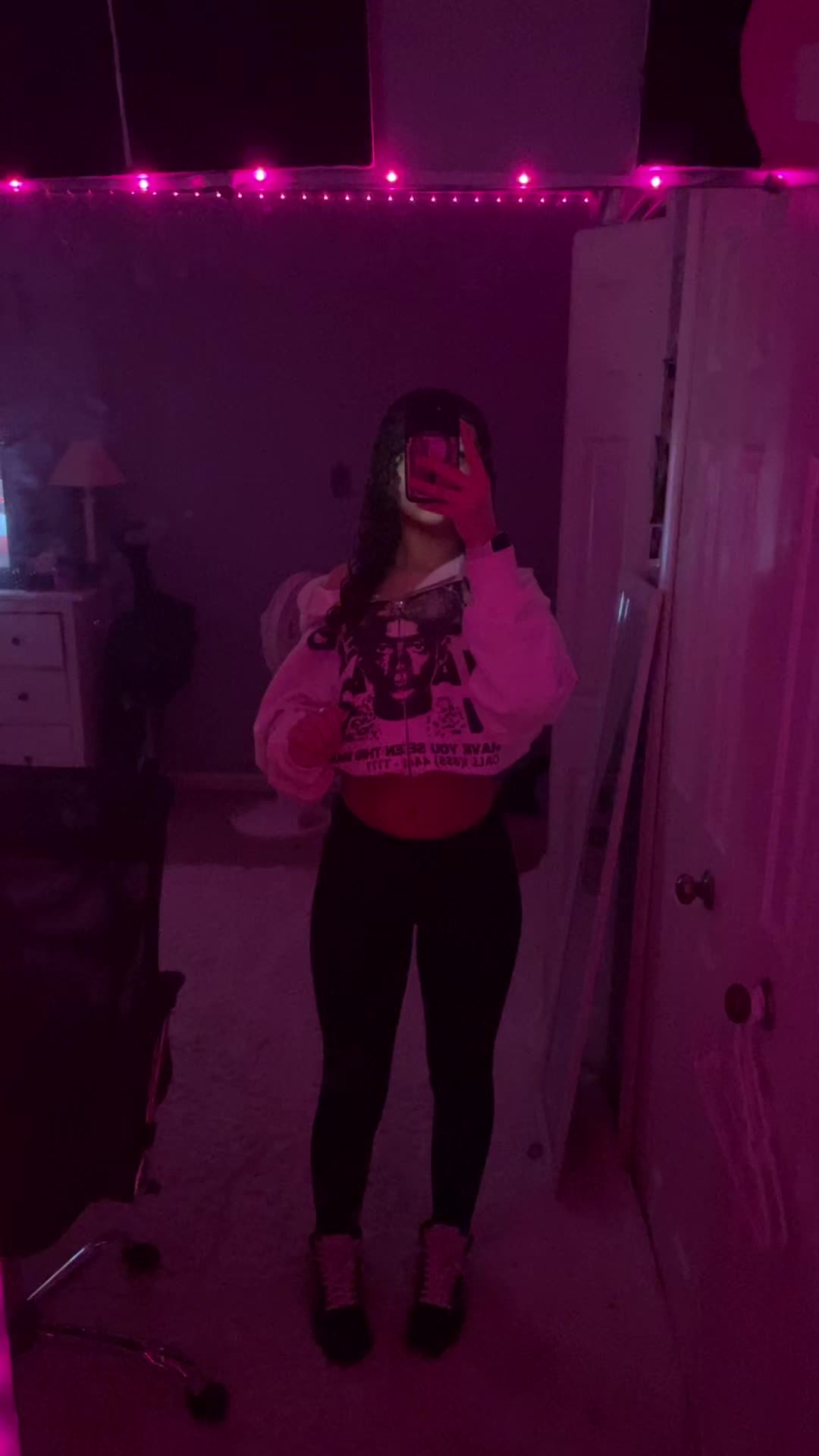 @￶