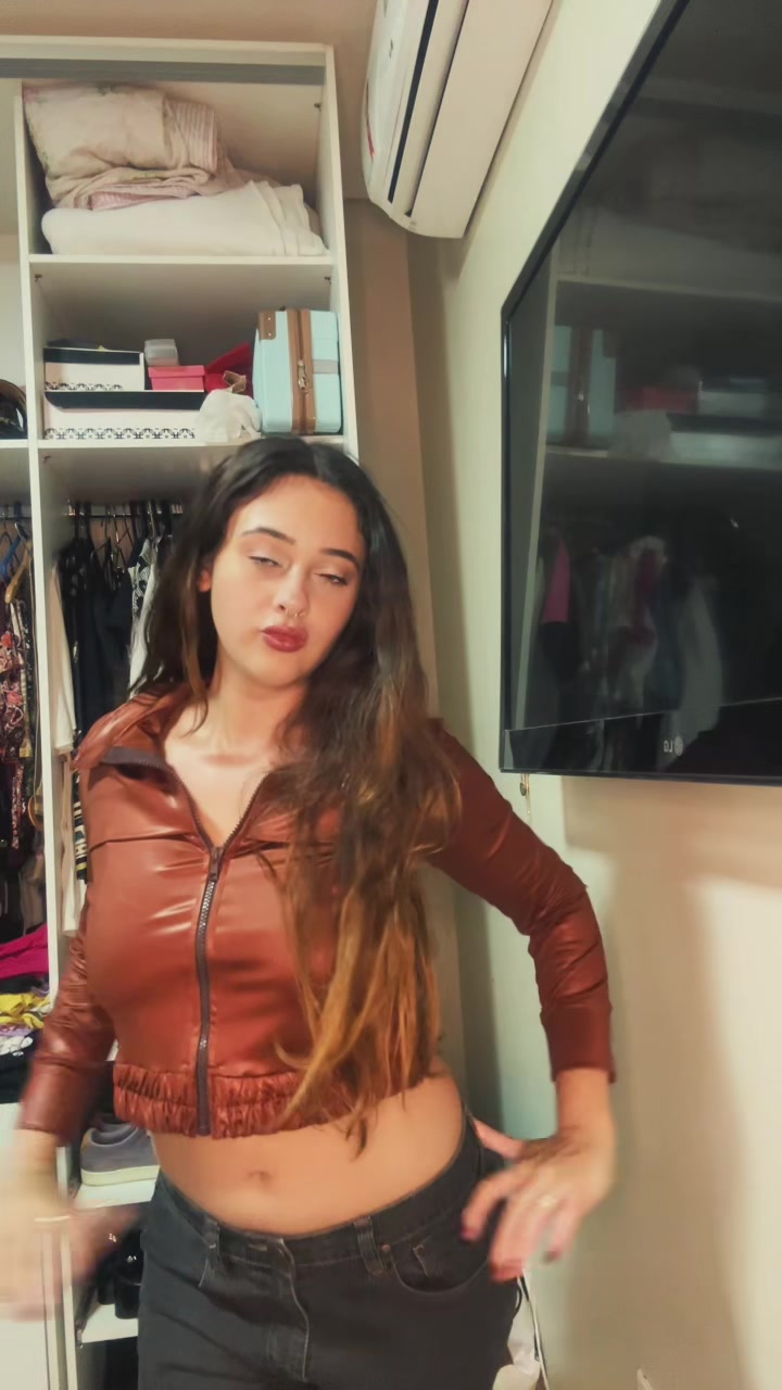 @juliajusanderson