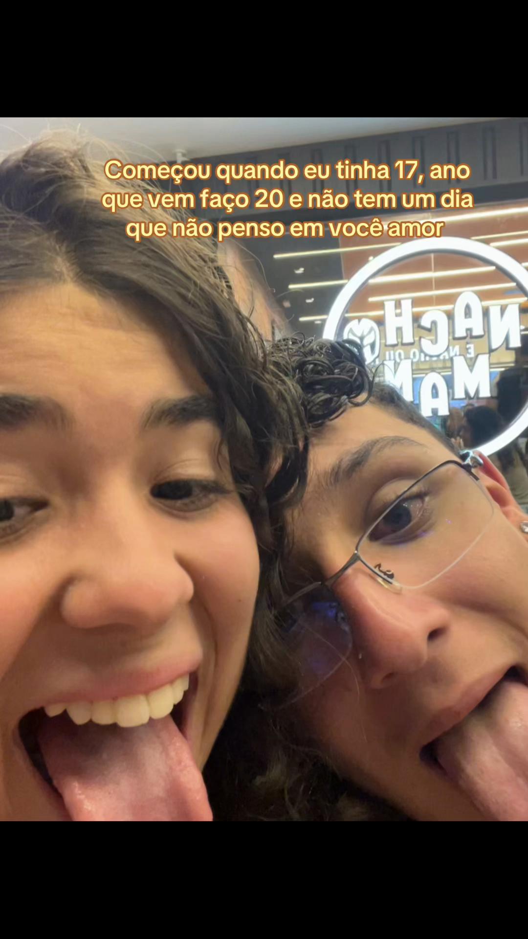 @naynay 🇻🇦