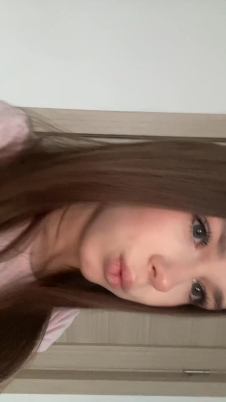 @liz.kaa👅