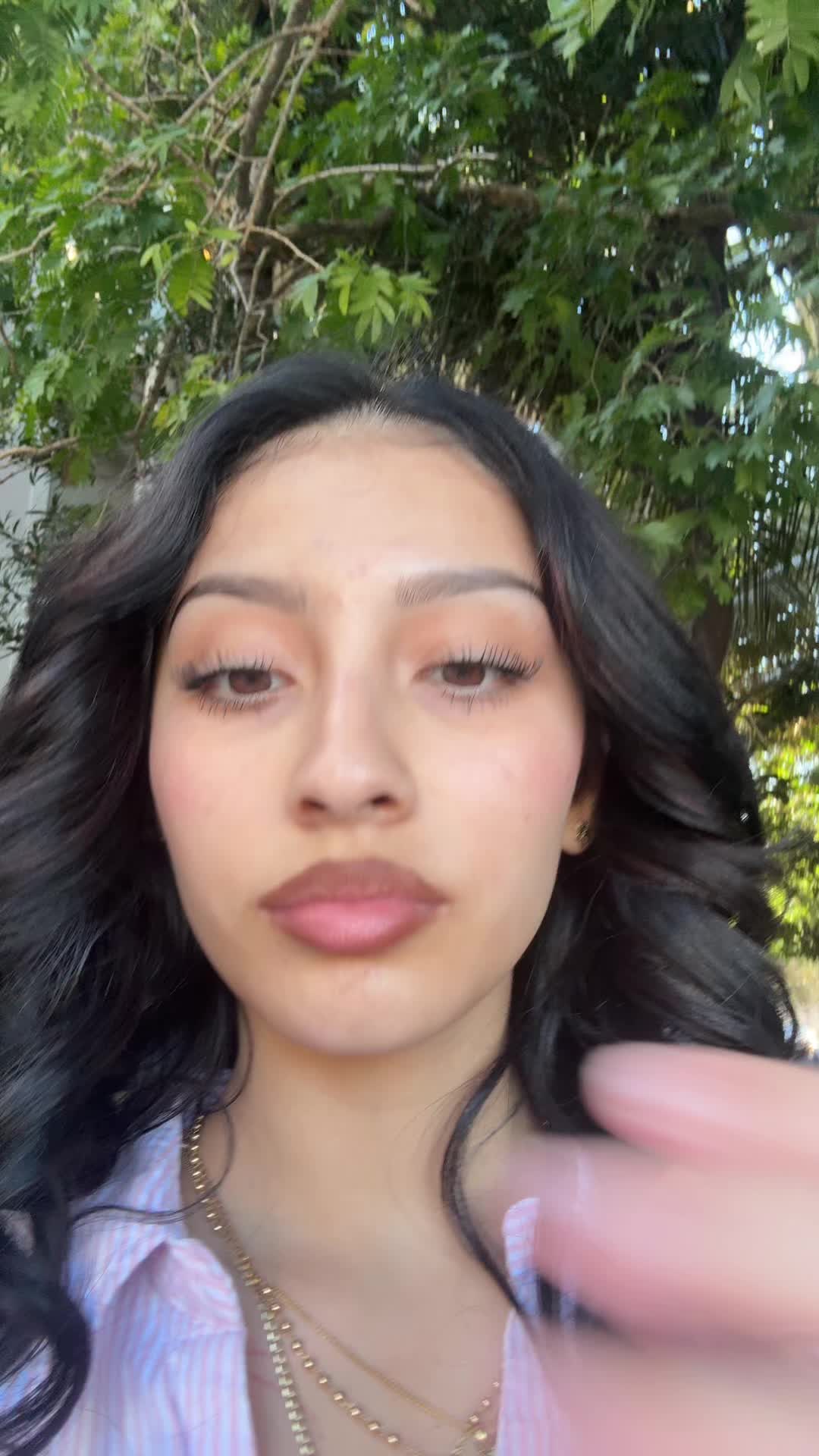 @️