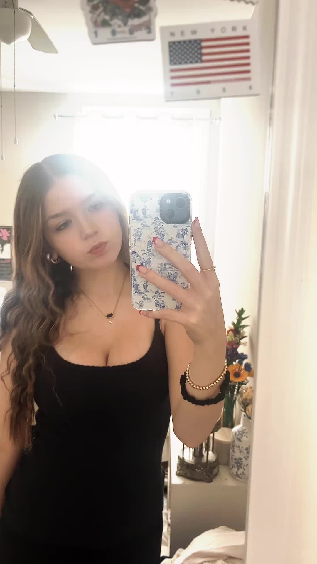 @moni2thurl😉