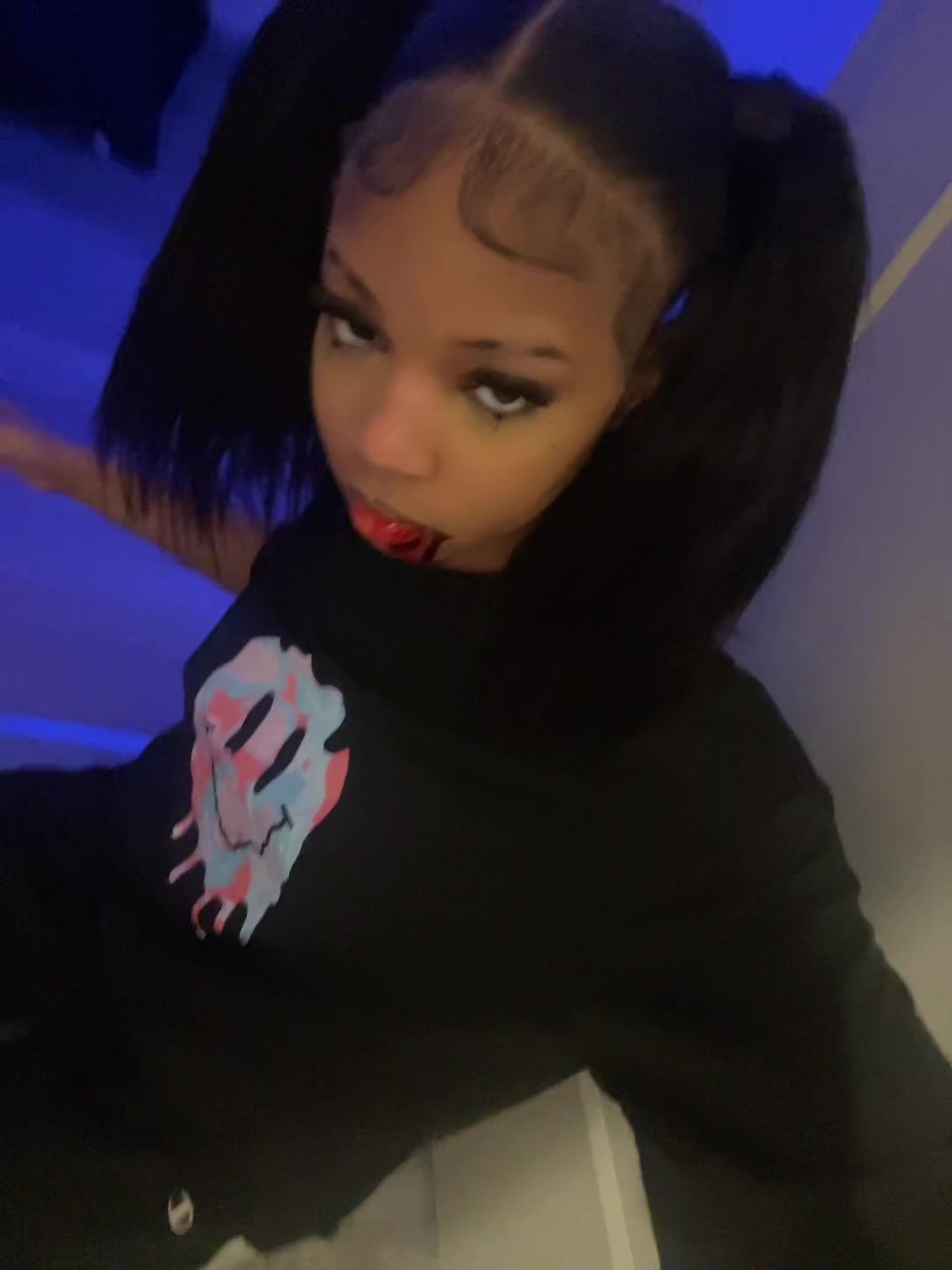@⛧