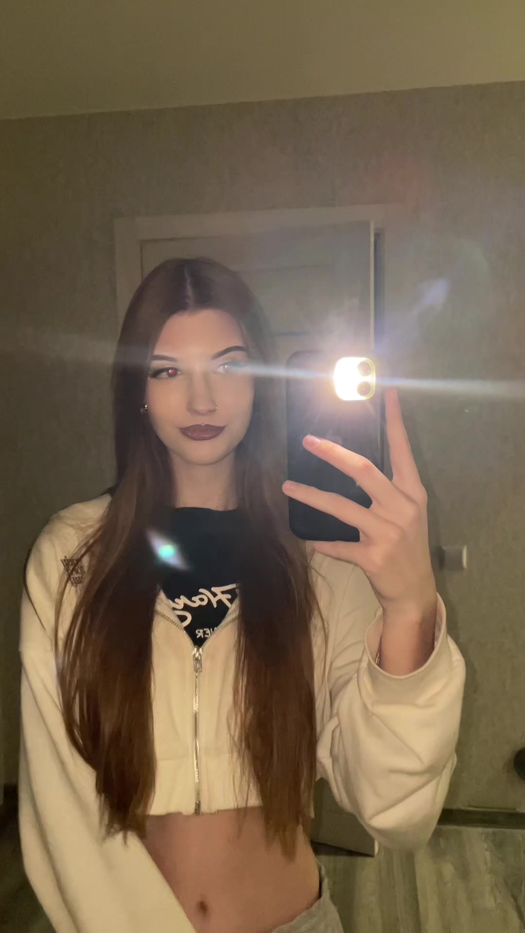 @kkk
