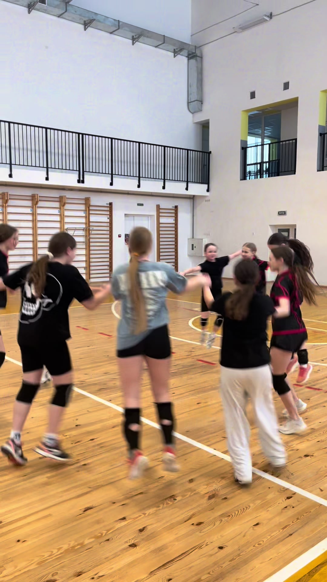 @volleyball.7.school