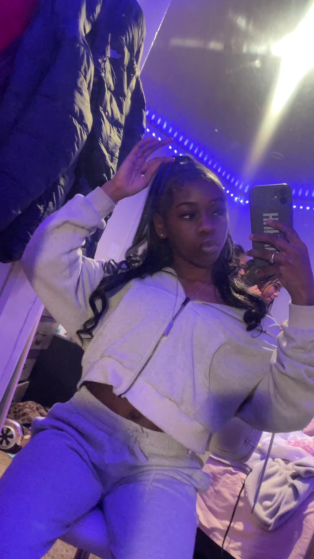 @👸🏾🍫