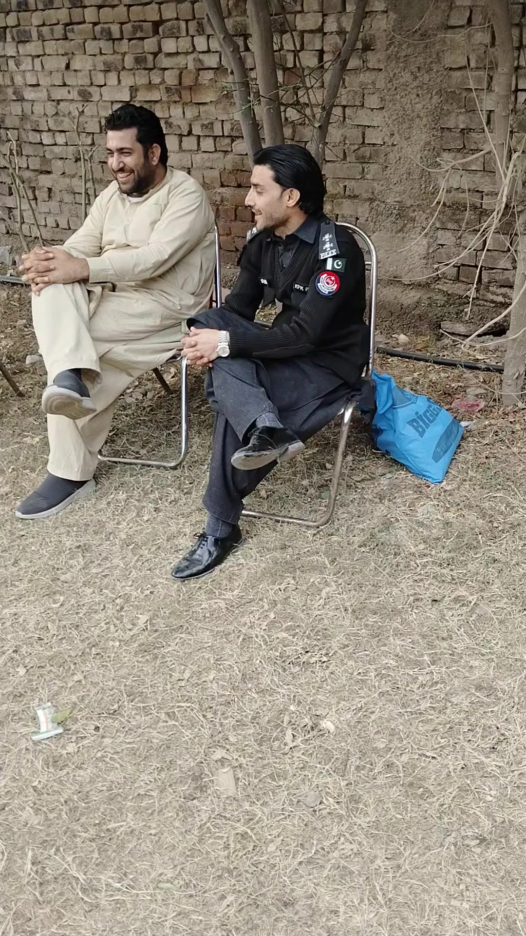 @Shahnawaz AFRIDI