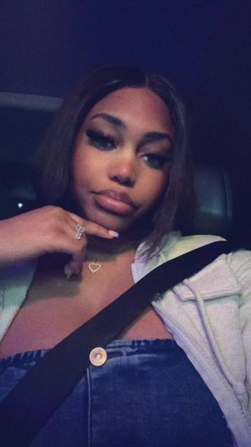 @Honey🍯