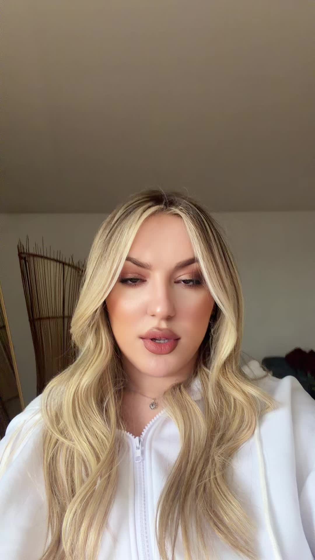 @𝐁𝐞𝐫𝐜̧𝐮̈