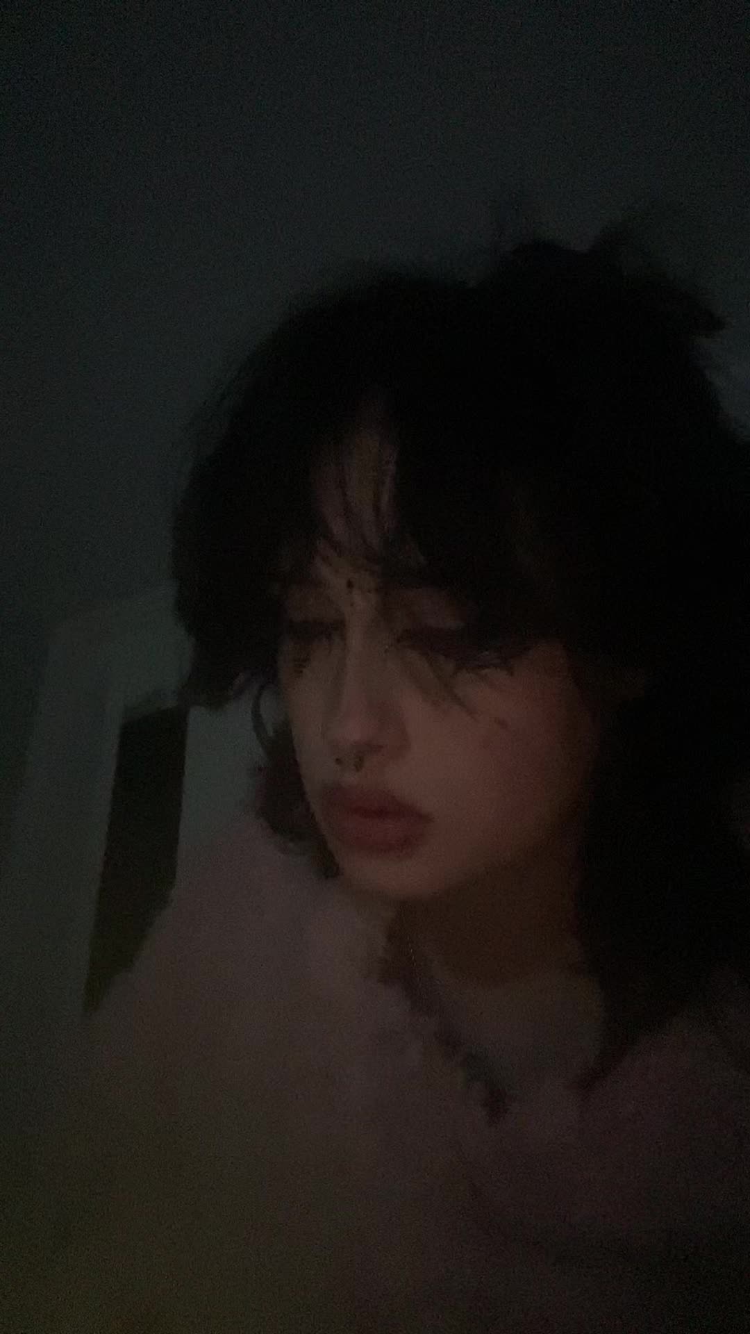 @🖤