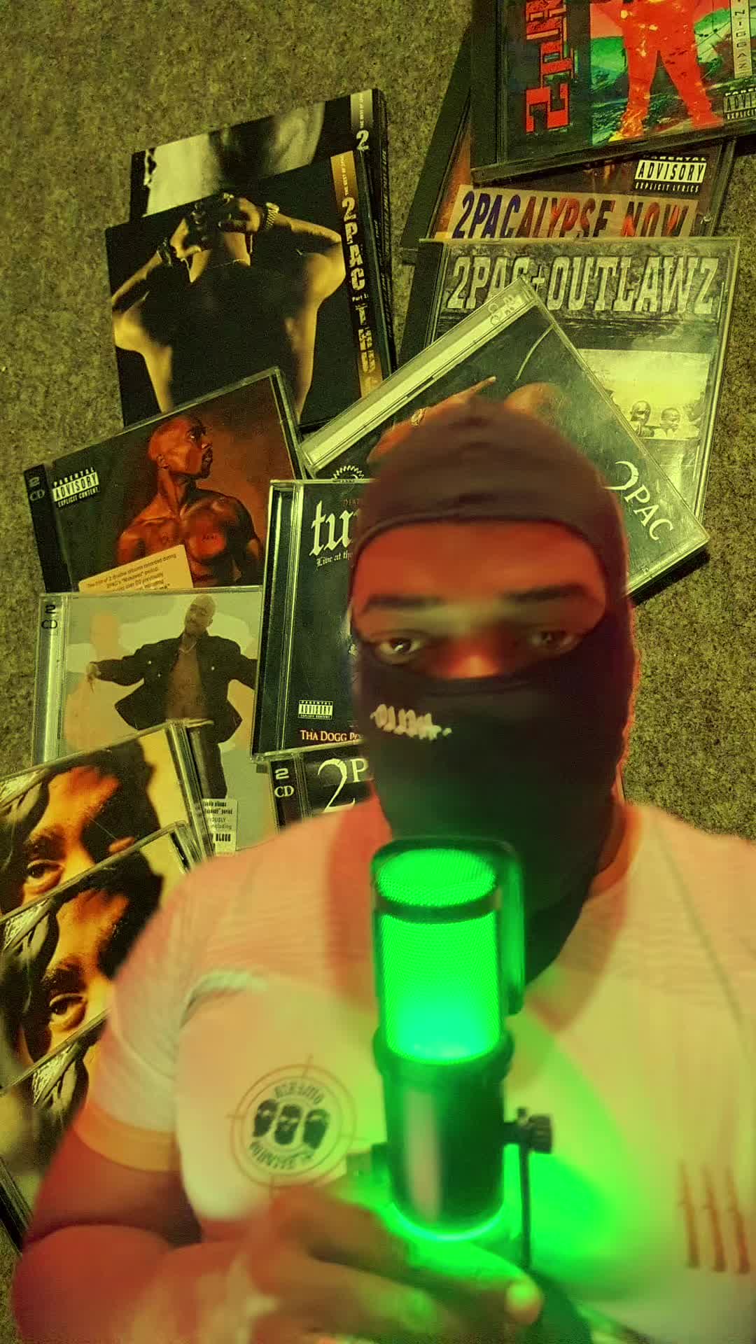 @2pacexpliqu&eacute;