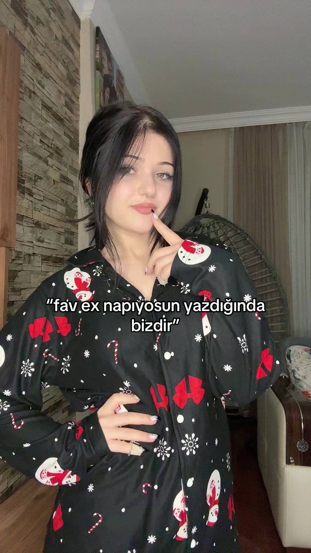 @alminadirenn