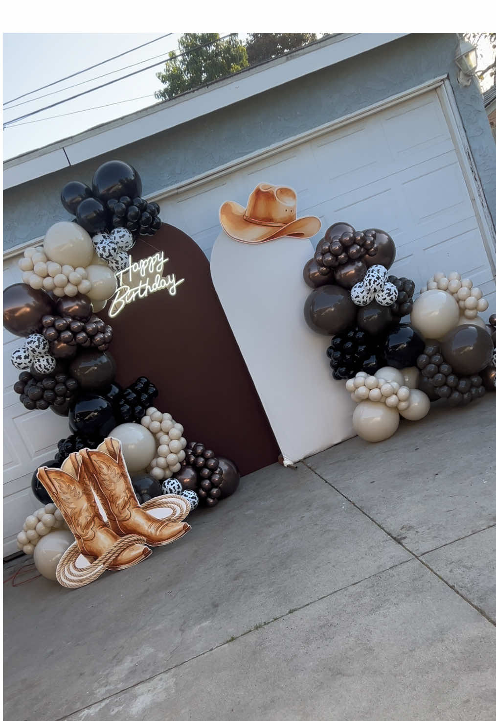 @La Chinitas Creations