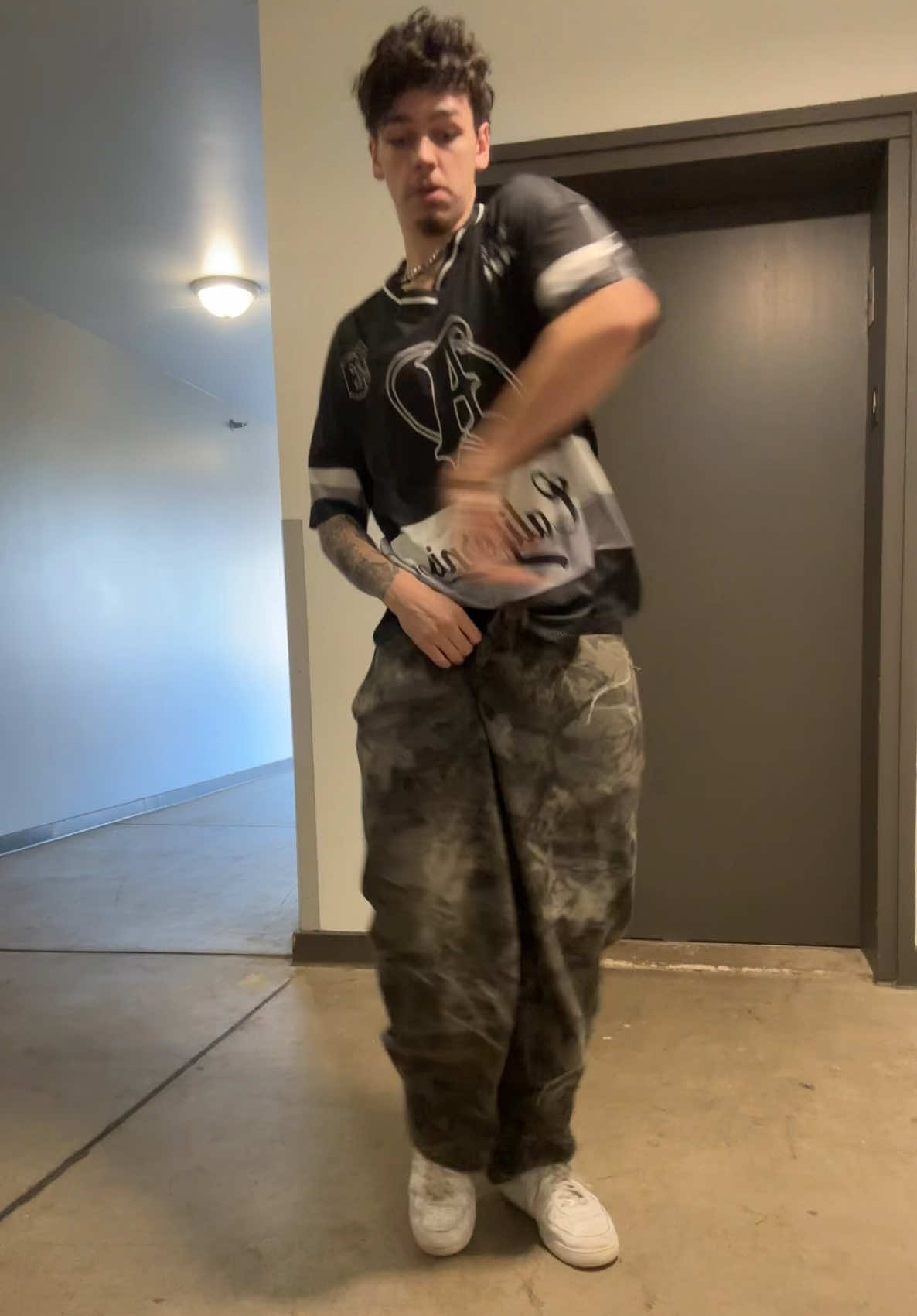 @CVLEB