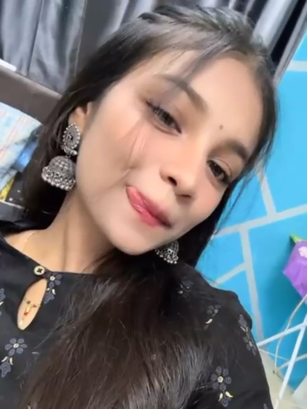 @𝓢𝓱𝓻𝓮𝔂𝓪𝓪 🪬.