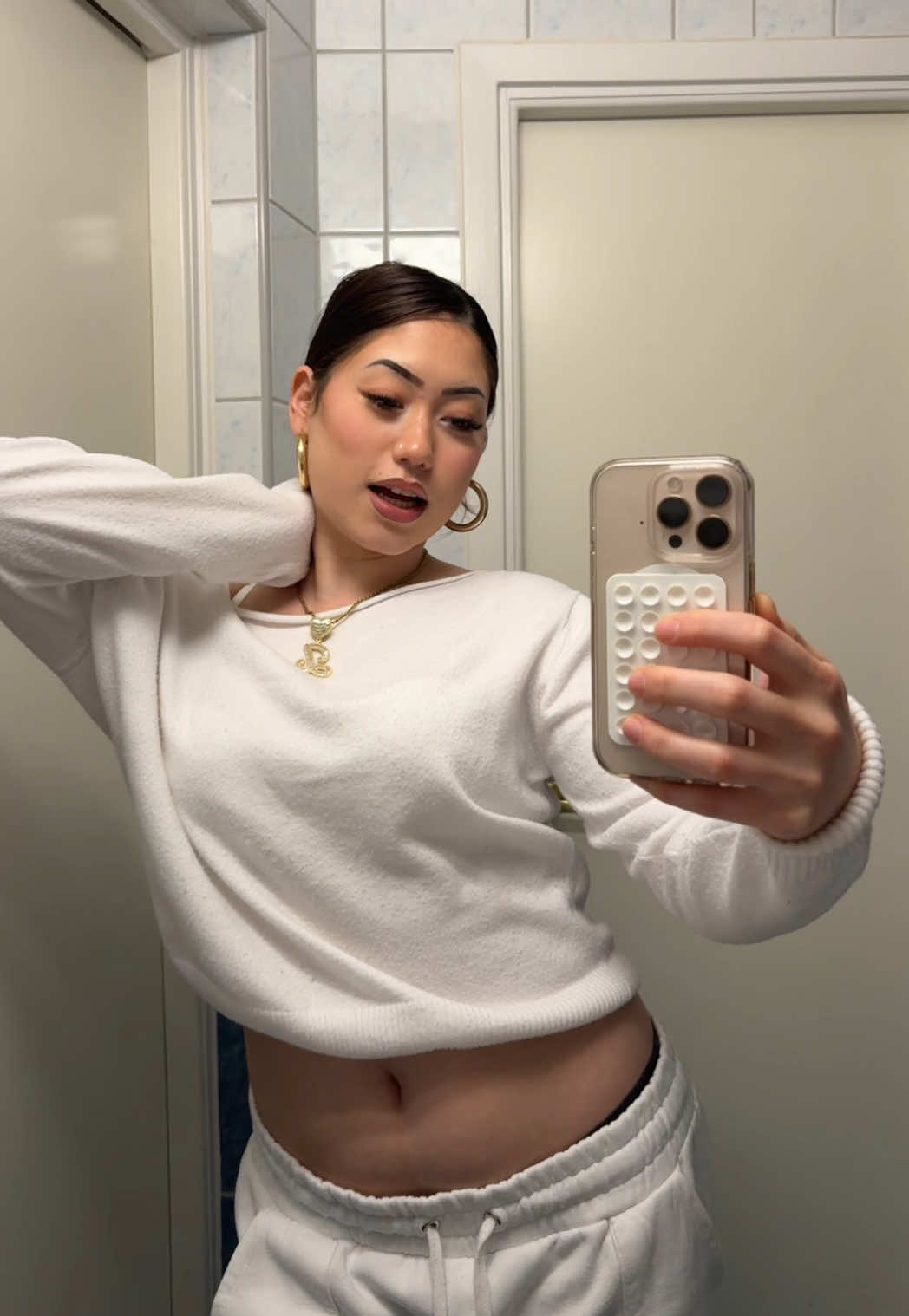 @Zeinabhossaini
