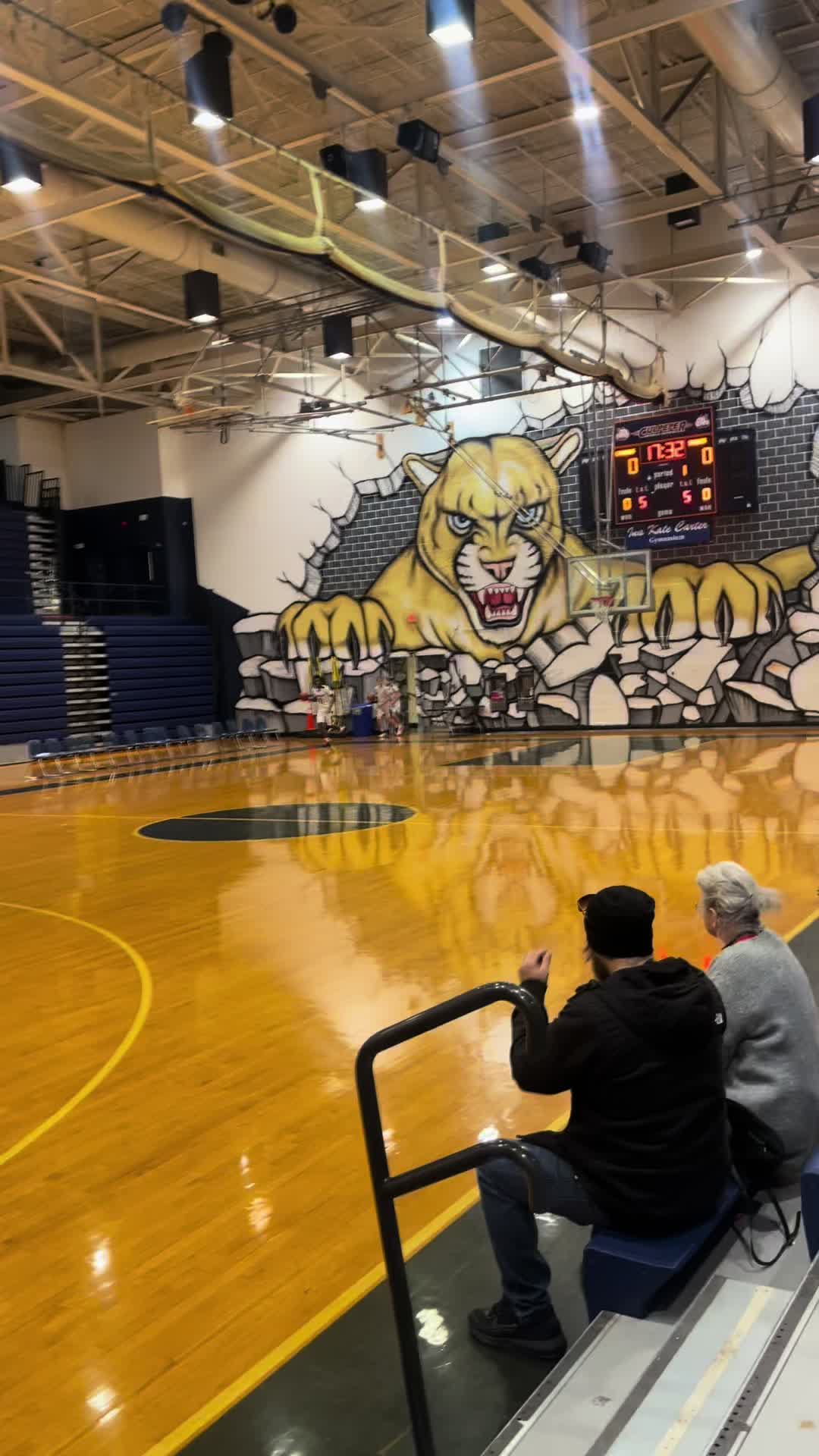 @7